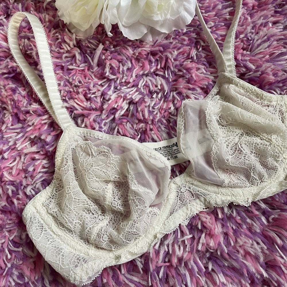 Lily of France Lace Underwire Bra Size 34C